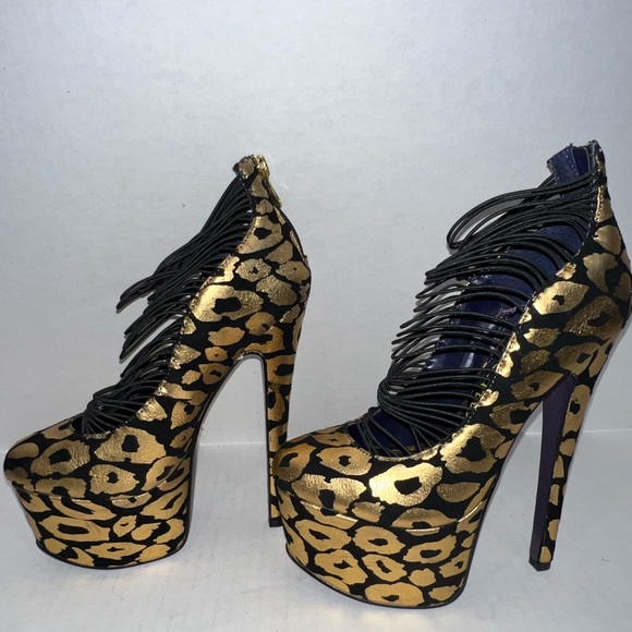 LONDON TRASH Ceres Cheetah Gold & Black Platform Heels 🐆 - Picture 6 of 10
